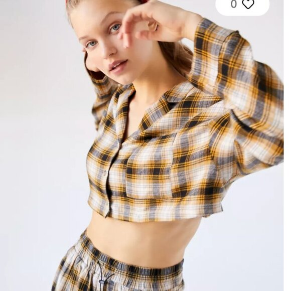 Urban Outfitters Yellow Plaid Crop flannel/ button up blouse-small- NWT - Picture 1 of 4